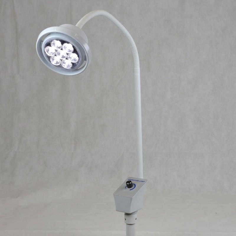 Lampe de soin et d'examen LED
